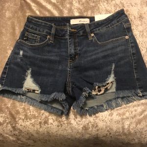 Kancan cutoff denim shorts